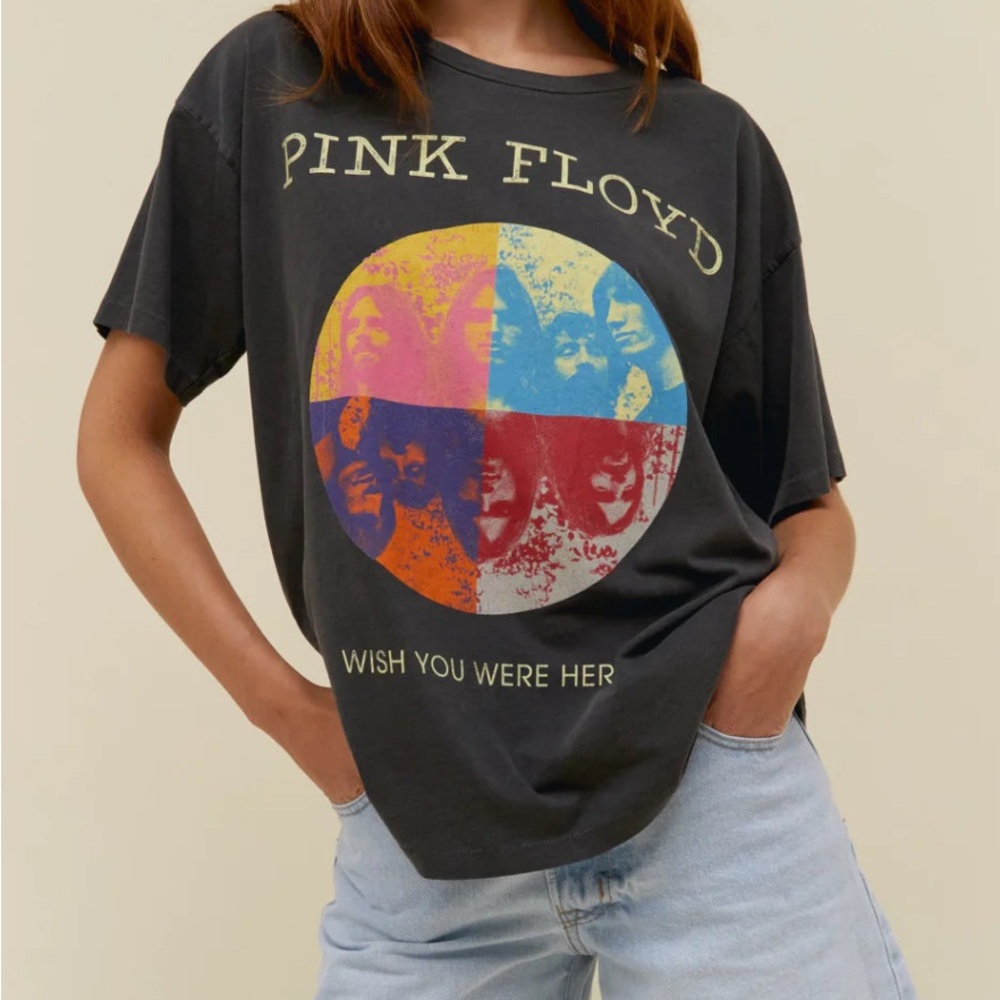 Pink Floyd Wish You Were Here Tee in Pigment Black
DAYDREAMER ***Out of stock***